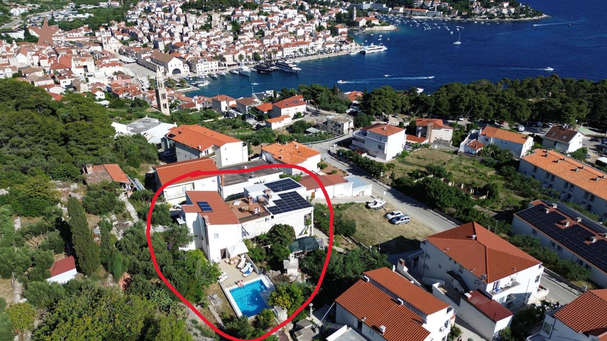 Fio's Hvar Town
